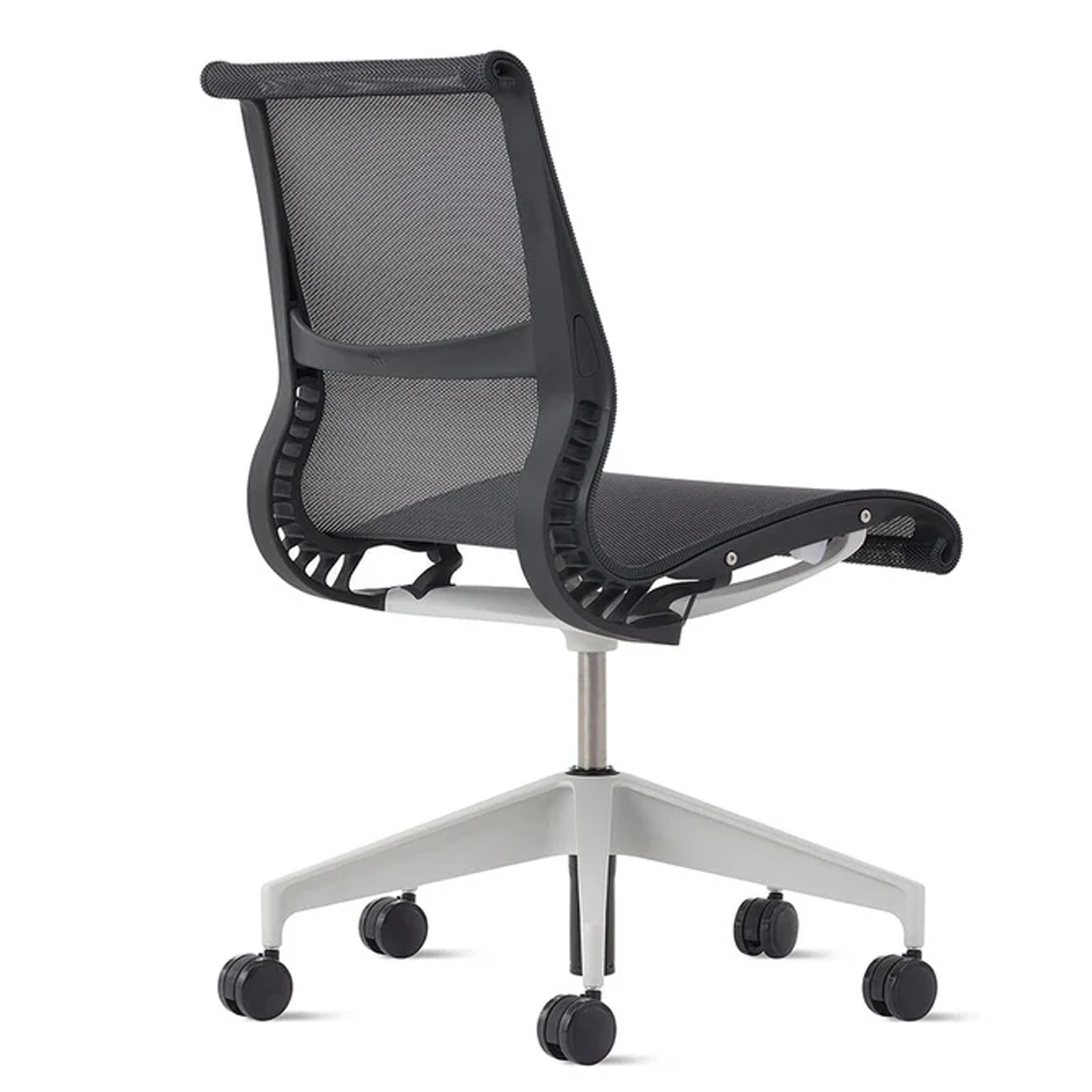 Refurbished Herman Miller Setu